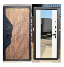 Металлическая входная дверь Милан зеркало